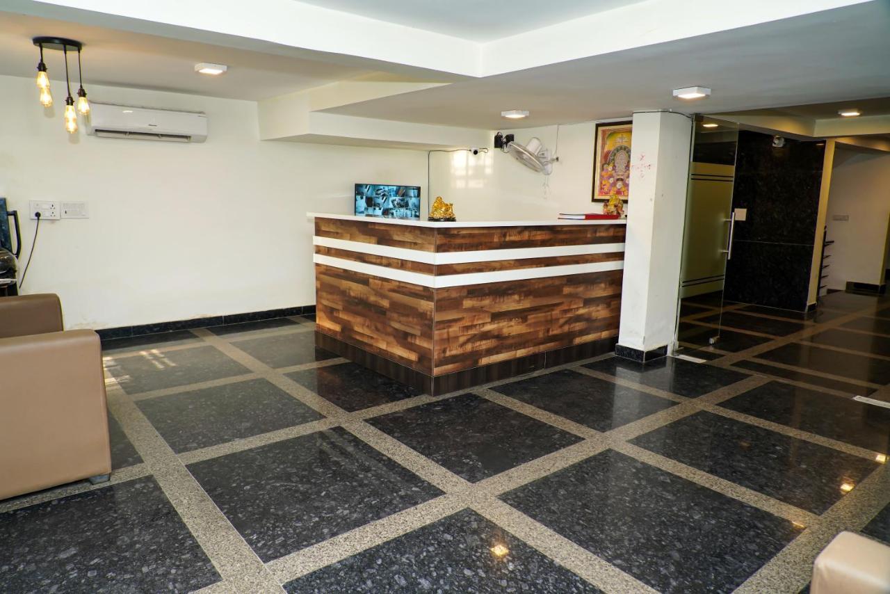 Limewood Stay - Executive Huda City Center 구르가온 외부 사진
