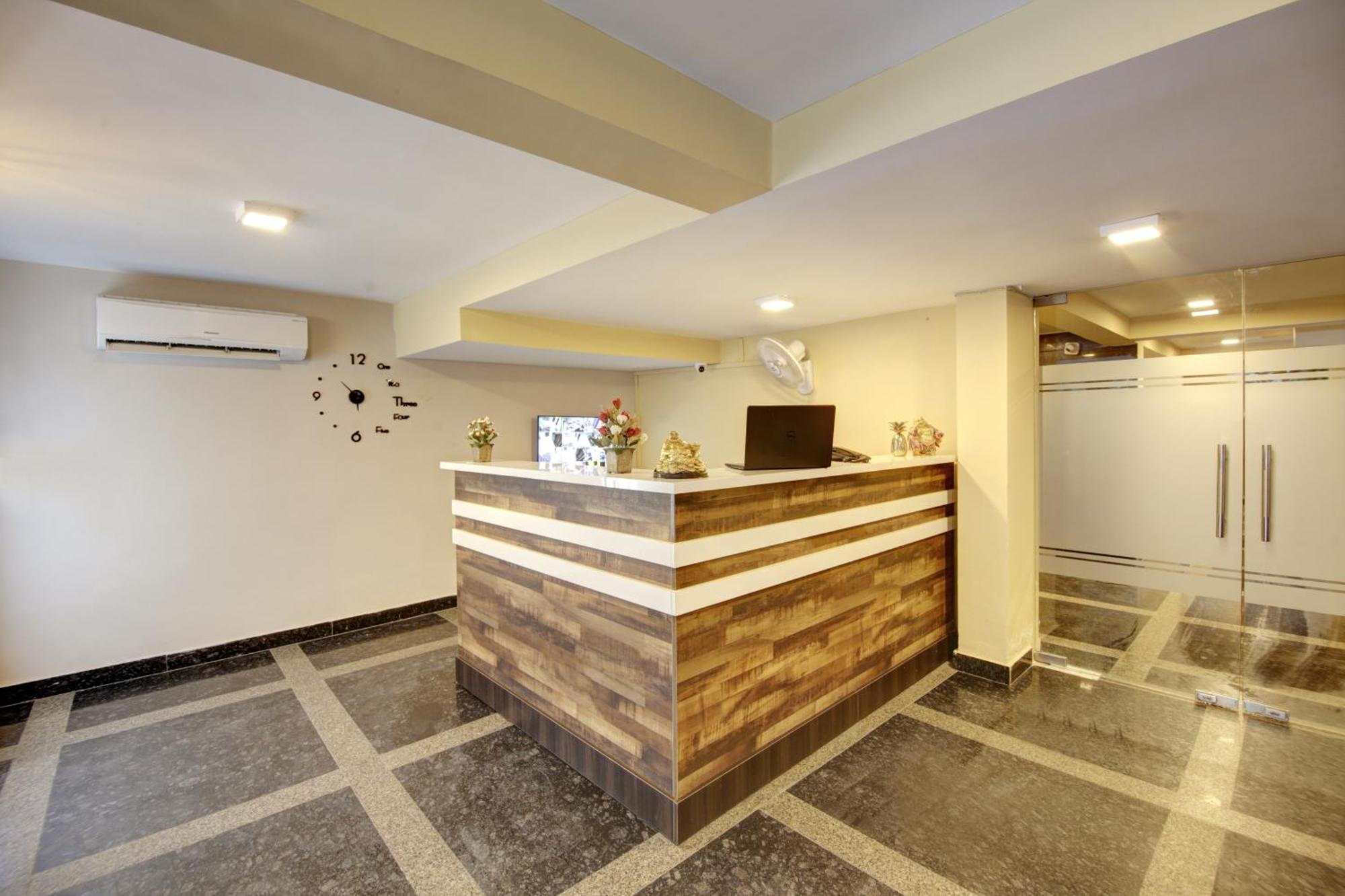 Limewood Stay - Executive Huda City Center 구르가온 외부 사진