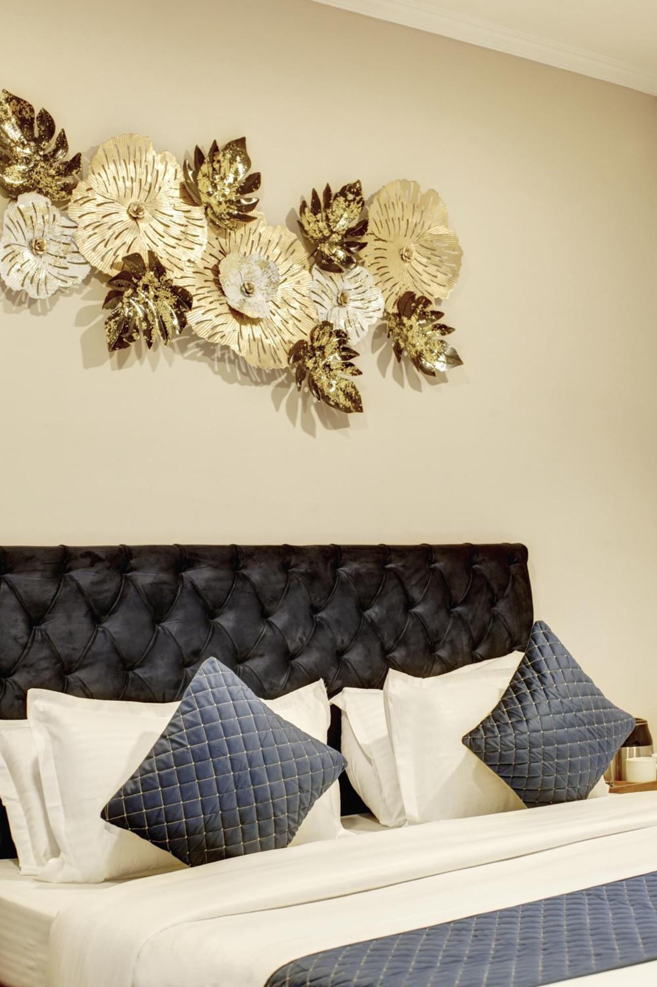 Limewood Stay - Executive Huda City Center 구르가온 외부 사진