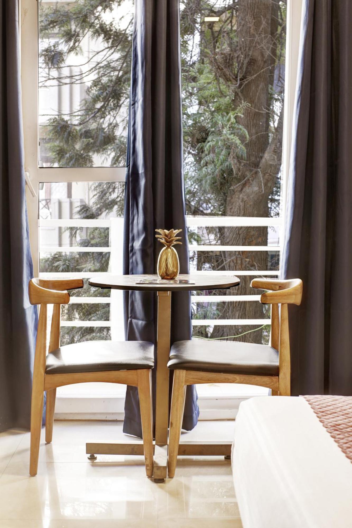 Limewood Stay - Executive Huda City Center 구르가온 외부 사진