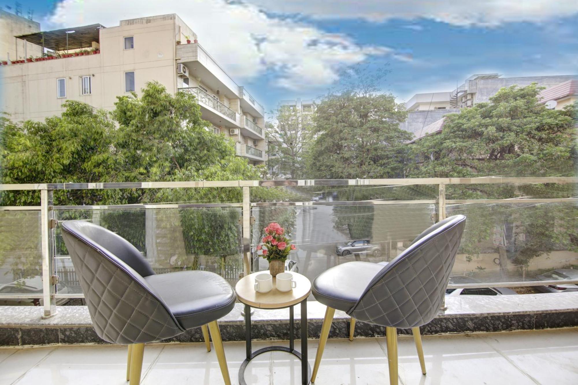 Limewood Stay - Executive Huda City Center 구르가온 외부 사진
