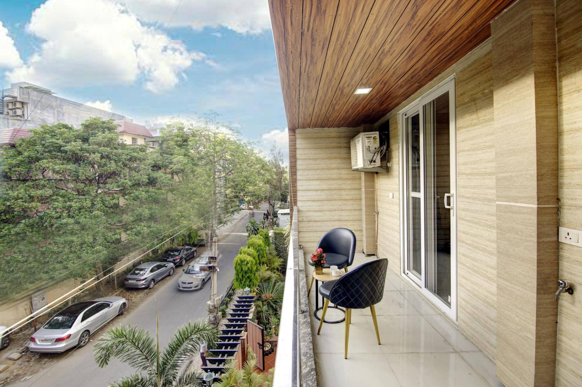 Limewood Stay - Executive Huda City Center 구르가온 외부 사진